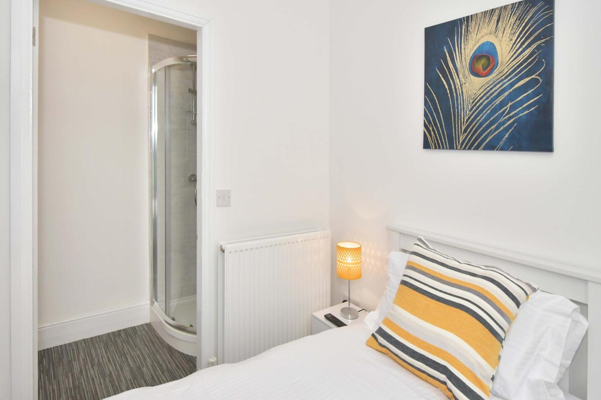 Вилла Townhouse @ 86 Brooklyn Street Кру Экстерьер фото